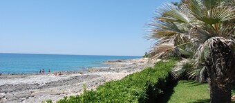 Deatached house at the sea, seaview, garden, quiet, WiFi, aircon, max. 6 people