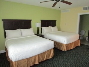 2 slaapkamers, een strijkplank/strijkijzer, wifi, beddengoed