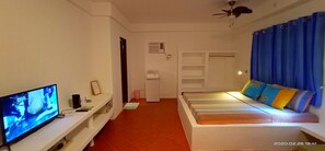 Familienzimmer, Terrasse, Meerblick | Badezimmer | Dusche, kostenlose Toilettenartikel, Haartrockner, Bidet