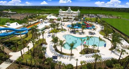 Access to 3 Private GOLF COURSES+2 Waterparks+POOL & SPA+Gameroom+THEATER+Disney