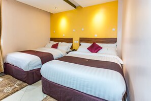 Executive Twin Room, City View | Premium bedding, desk, free WiFi - Hotel Green Court Nairobi (Nairobi)