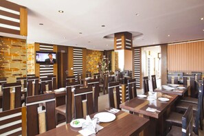 Interior - Hotel Shivdev International (New Delhi)