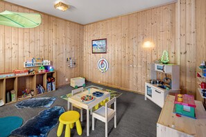 Game room - Hardanger Guesthouse (Ulvik)