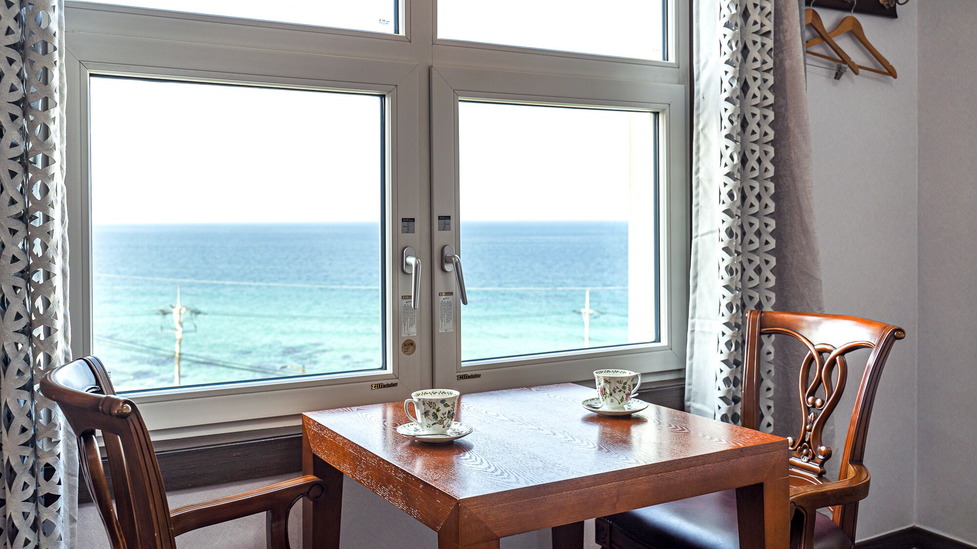 Wi-Fi gratuit, accès pour personnes à mobilité réduite