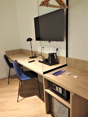 Room amenity