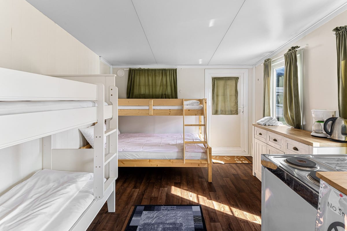 Baita Economy (5 Persons) | Wi-Fi gratuito, lenzuola