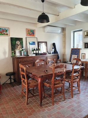 Living area - Au Vélo dans l'Arbre (Saint-Émilion)