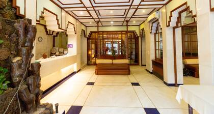 Garden Hotel