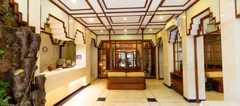 Garden Hotel