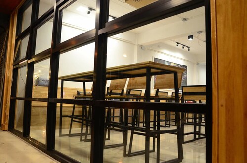 Best Stay Hostel At Lanta