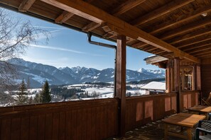 Terrace/patio - Jugendhaus Edelweiß (Ramsau am Dachstein)