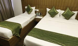 尊榮客房 | 書桌、隔音、熨斗/熨衣板、免費無線上網