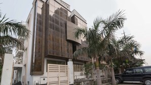 Exterior - Treebo House Inn (Noida)