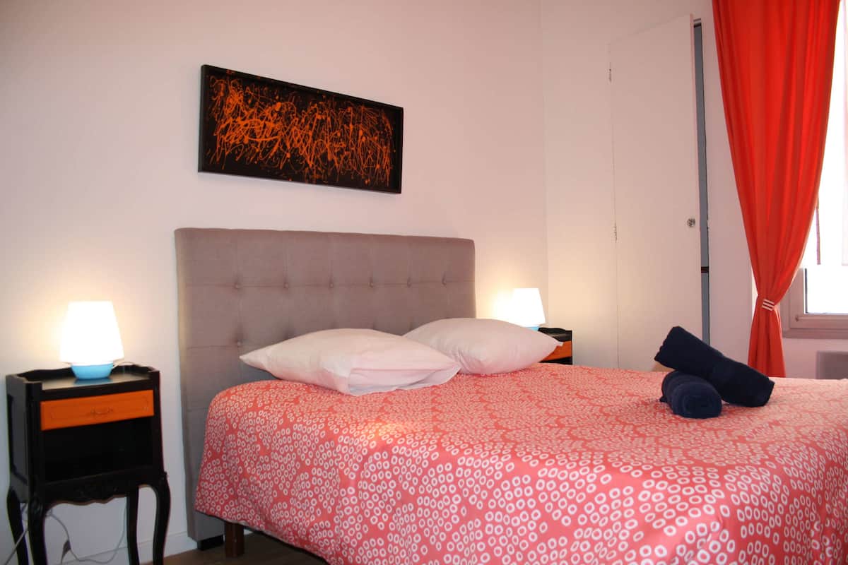 1 bedroom, premium bedding, individually decorated