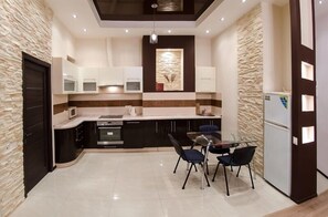 Private kitchen - Hotrent Ivana Franka St. 27 (Kyiv)