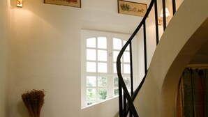 Unclassified image, 5 of 69, button - Château les Cèdres (Thue et Mue)