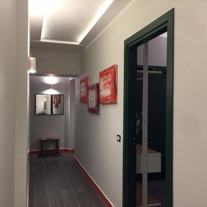 Interior - Bien-Bì (Naples)