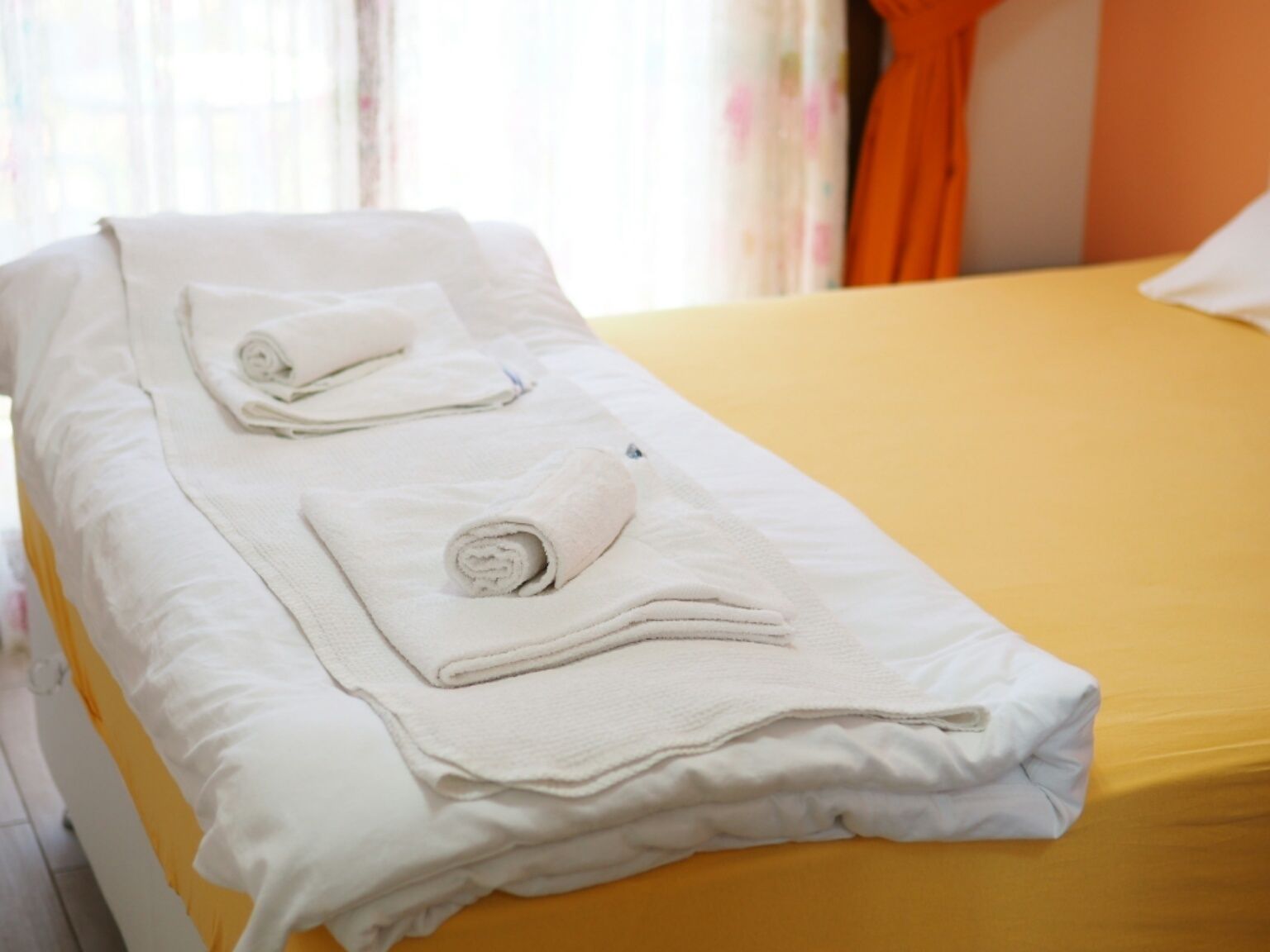 2 bedrooms, minibar, soundproofing, iron/ironing board