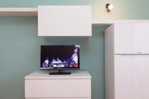 Apartment, 1 Bedroom | Room amenity