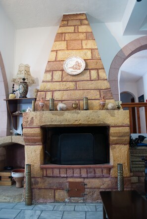 Fireplace - Asteri Hotel (Patmos)
