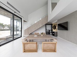 Duplex luxo | Área de estar | TV de tela plana