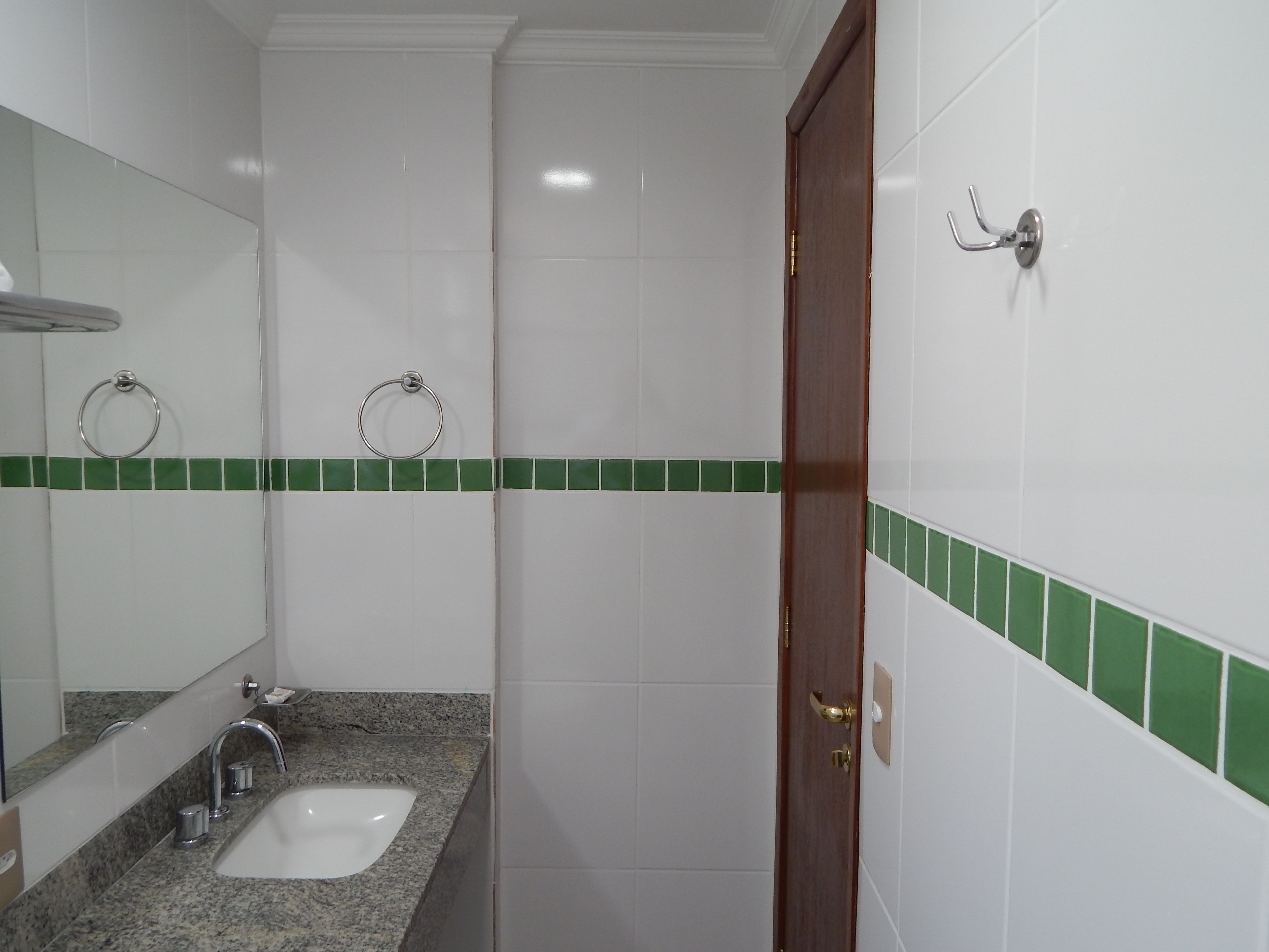 double room | bathroom sink