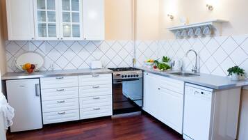 Appartement, 1 chambre (GATSBY - G8; 3rd Floor) | Cuisine privée