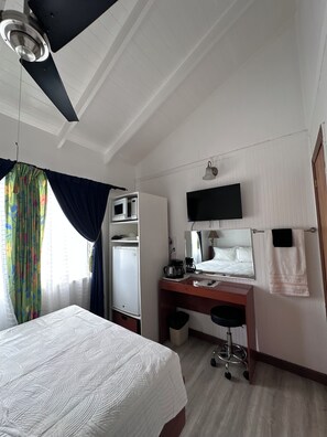 Room - Eko Cozy Guest House (St. John's)