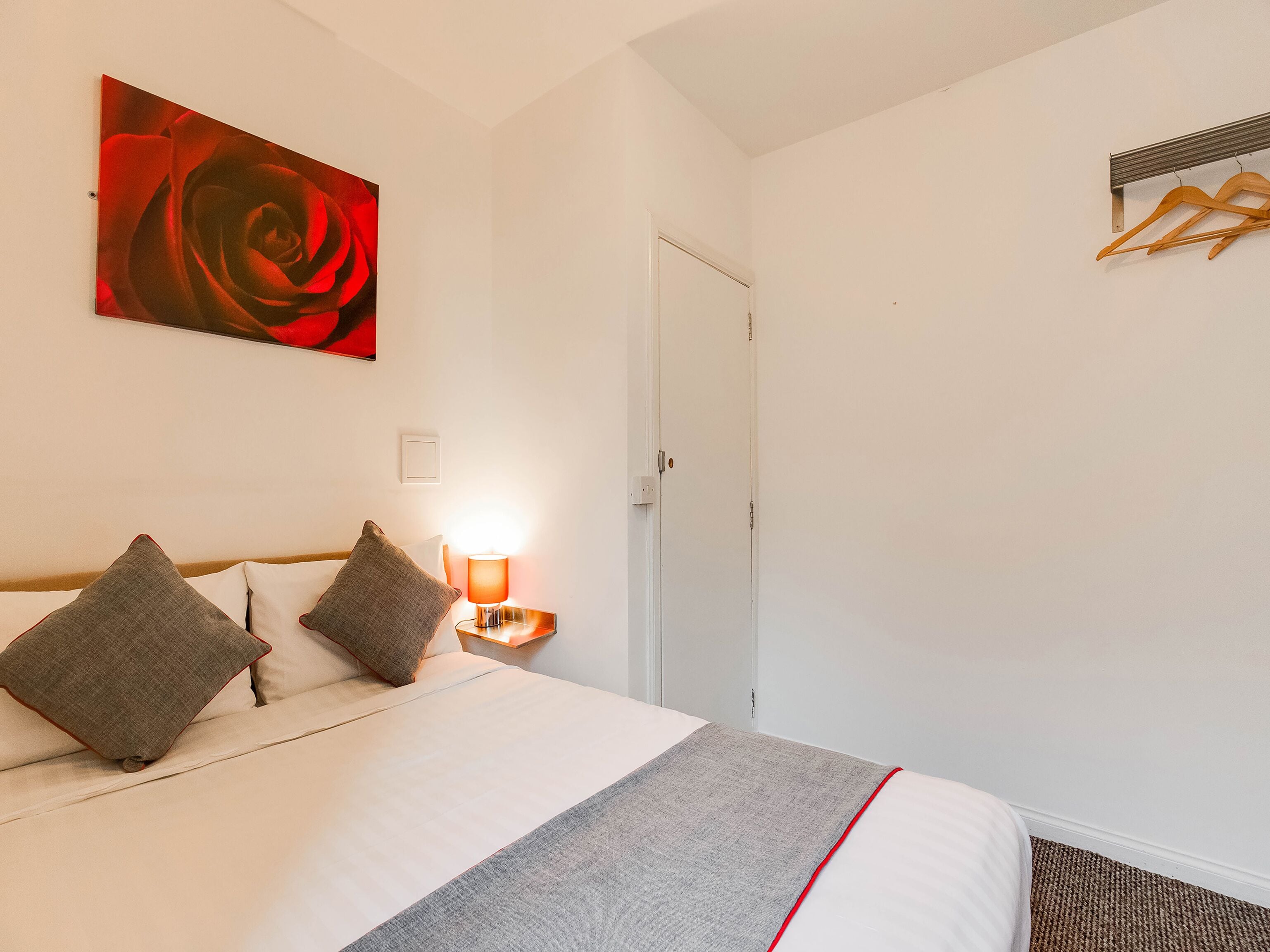 Double Room, 1 Double Bed | Desk, iron/ironing board, free cribs/infant beds, free WiFi