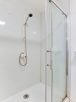 Triple Room, Multiple Beds | Bathroom shower