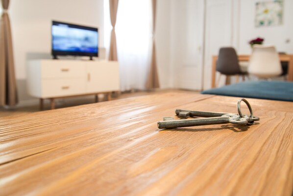 Apartment, 1 Bedroom | Living area | Flat-screen TV - Perfect Stay (Cluj-Napoca)