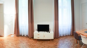 公寓, 1 间卧室 | 起居区 | 平板电视