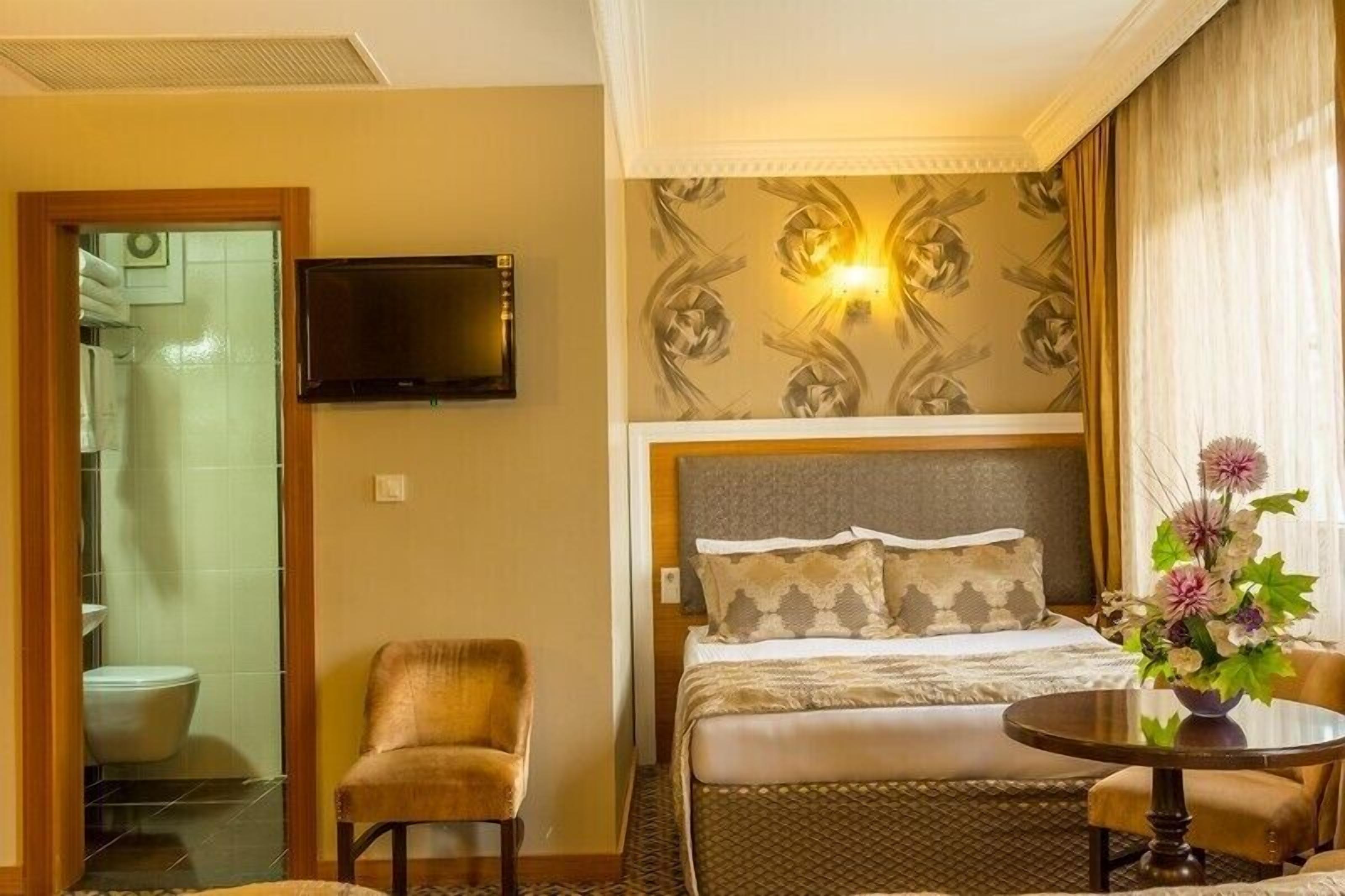 Photo - Grand Rosa Hotel