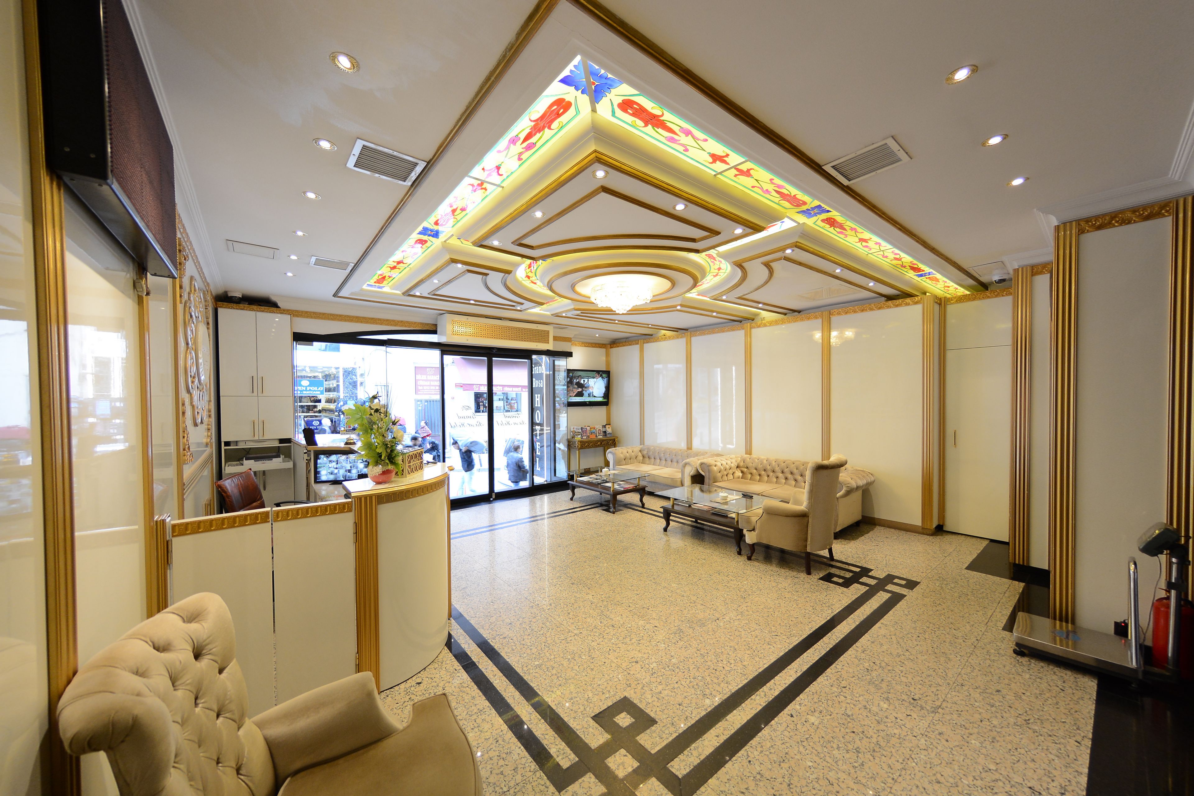 Photo - Grand Rosa Hotel