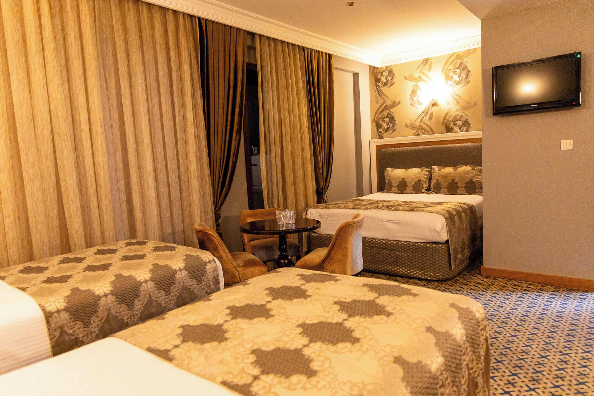 Photo - Grand Rosa Hotel