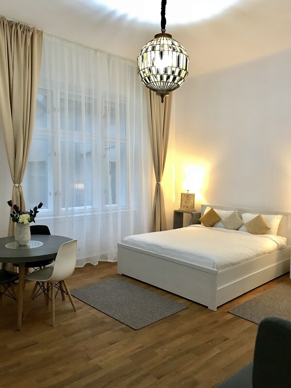 Apartment Studio | 책상, 다리미/다리미판, 무료 WiFi