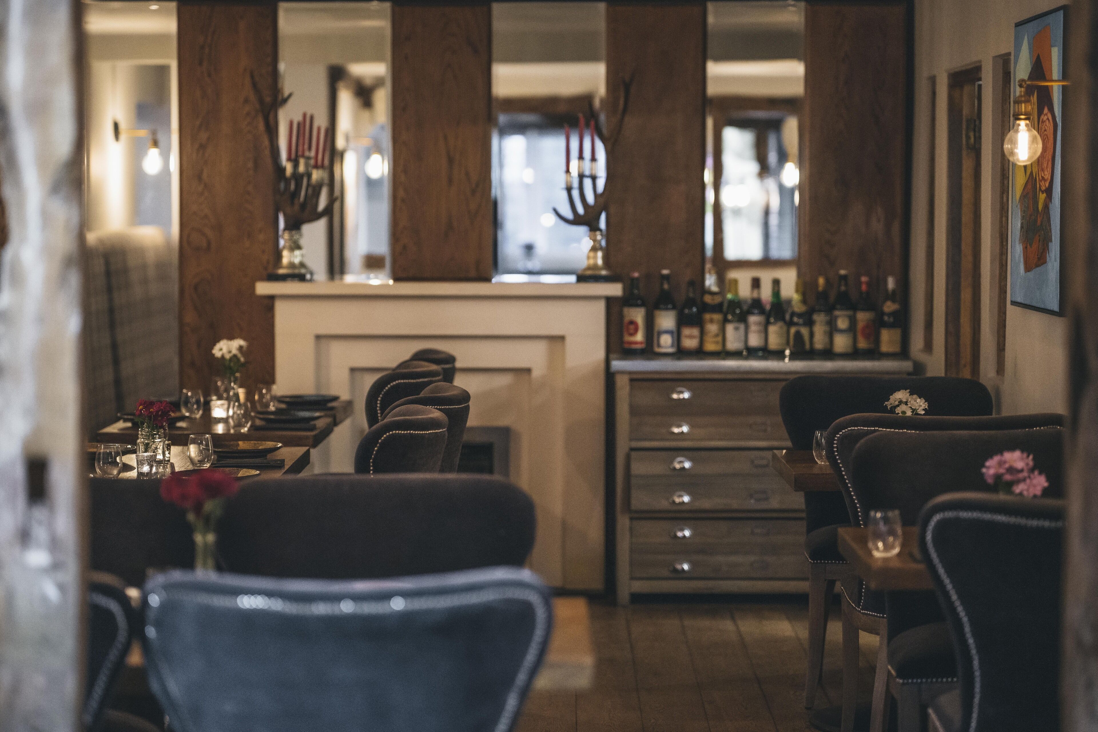 breakfast, lunch, dinner served; local cuisine