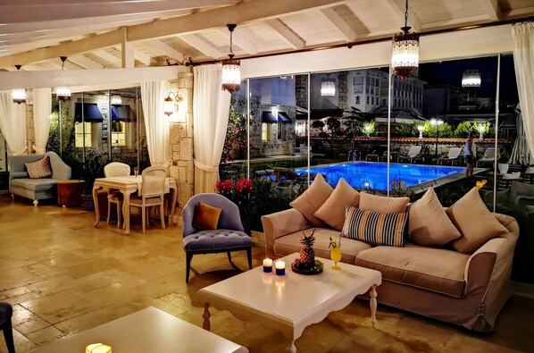 Sala de estar en el lobby