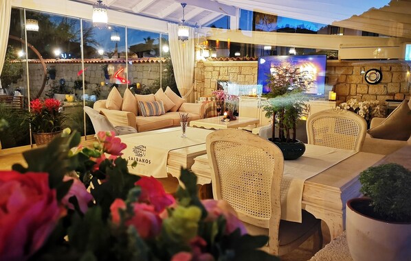 Lobby sitting area - Salbakos Herakleia Hotel (Cesme)