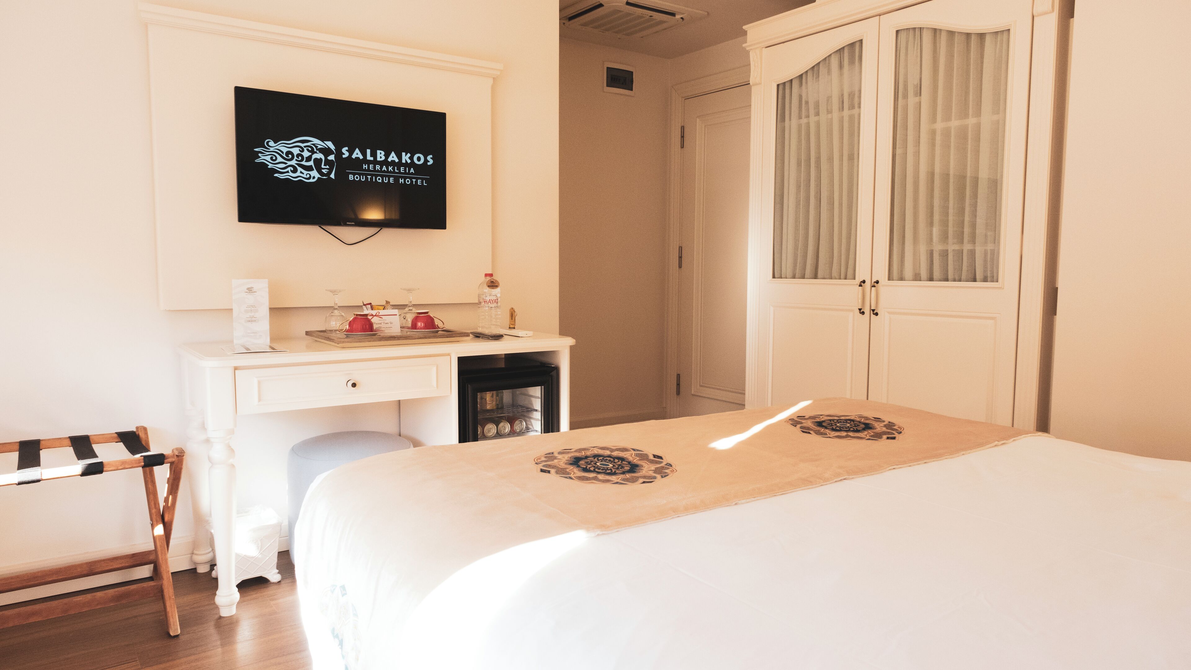 1 bedroom, premium bedding, minibar, in-room safe