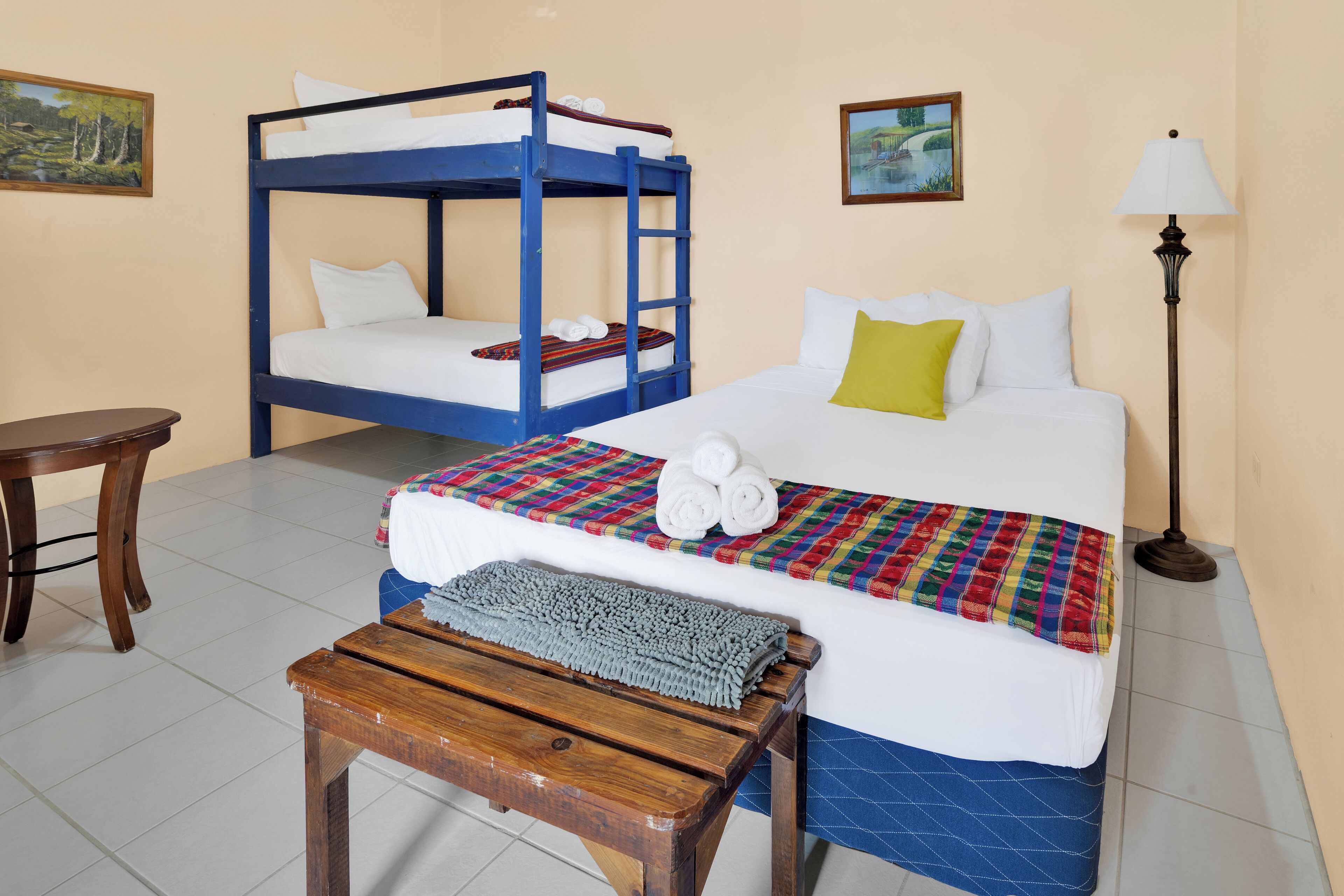 comfort triple room | iron/ironing board, free wifi, bed sheets