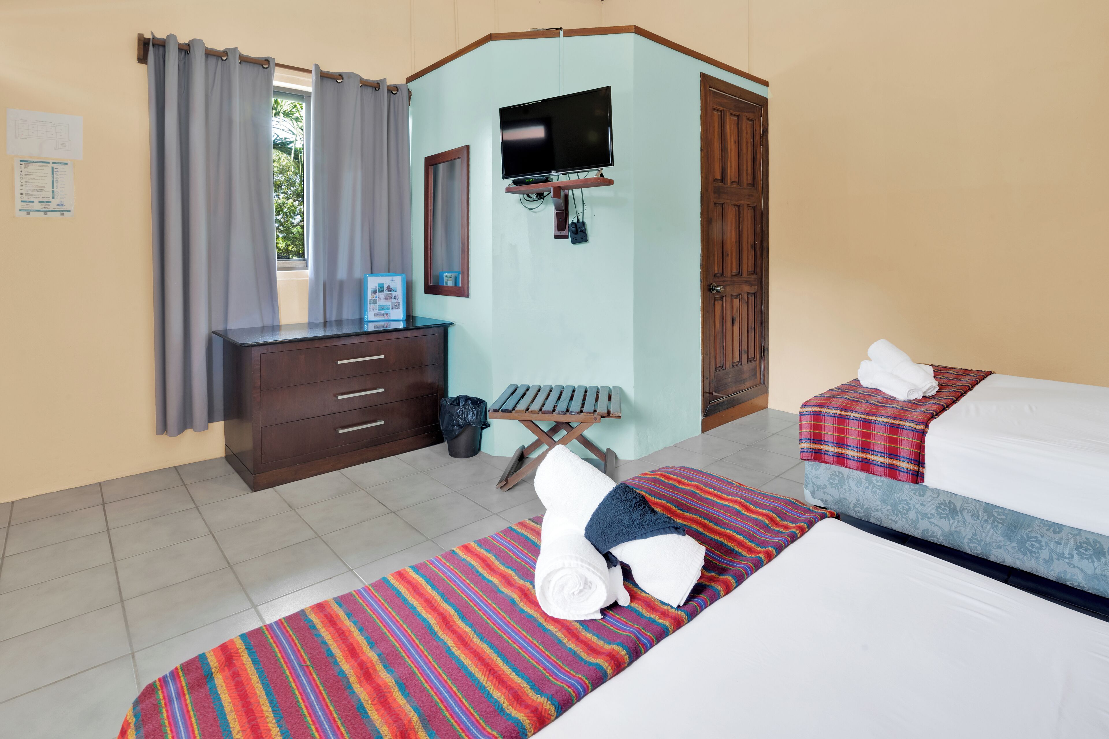 standard quadruple room, 2 double beds | iron/ironing board, free wifi, bed sheets