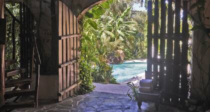 Havana Lodge