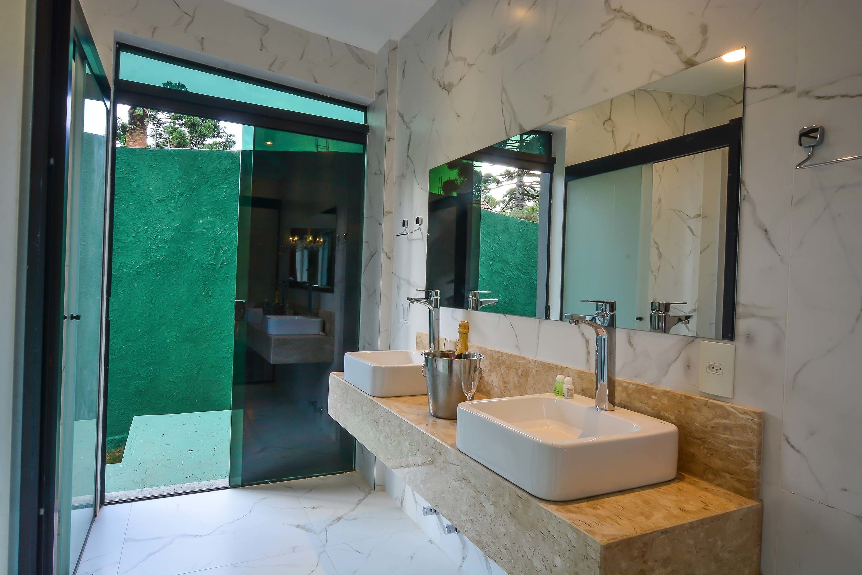 Banyo lavabosu