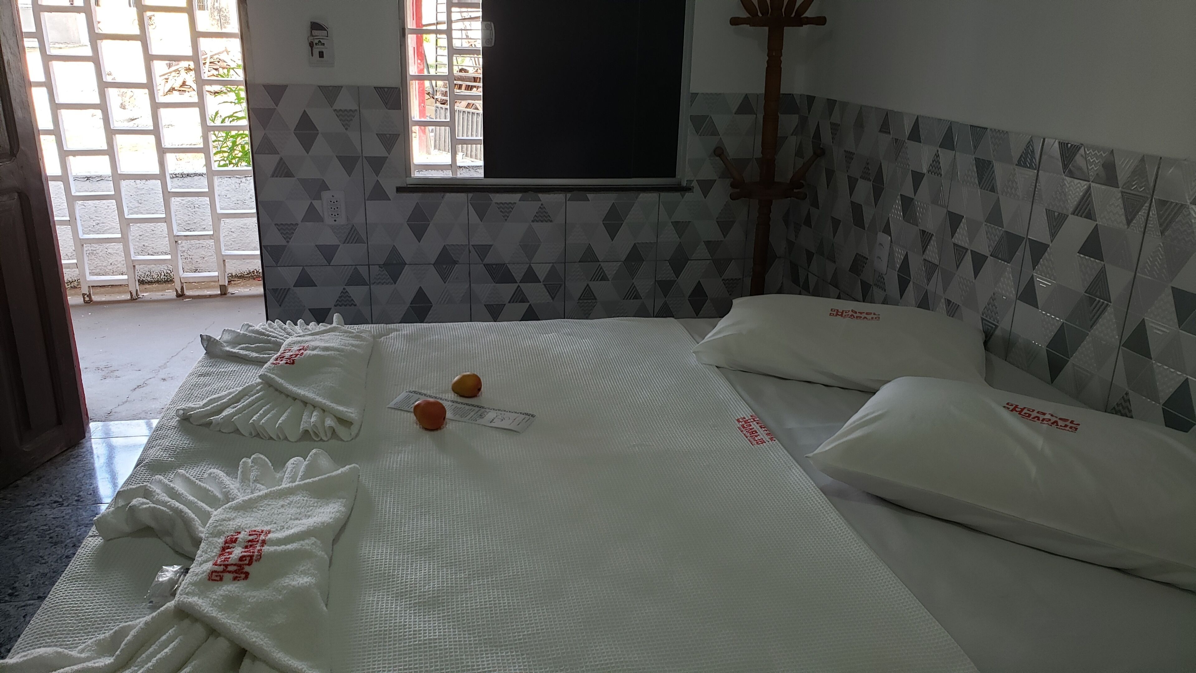 standard twin room, 2 single beds | 1 bedroom, minibar, desk, blackout curtains