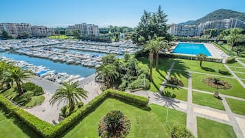 Apartment, 2 Schlafzimmer, Meerblick | Pool | Außenpool