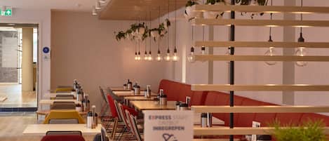 Gratis kontinental frukost varje dag
