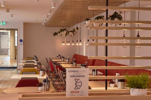 Petit déjeuner continental compris tous les jours