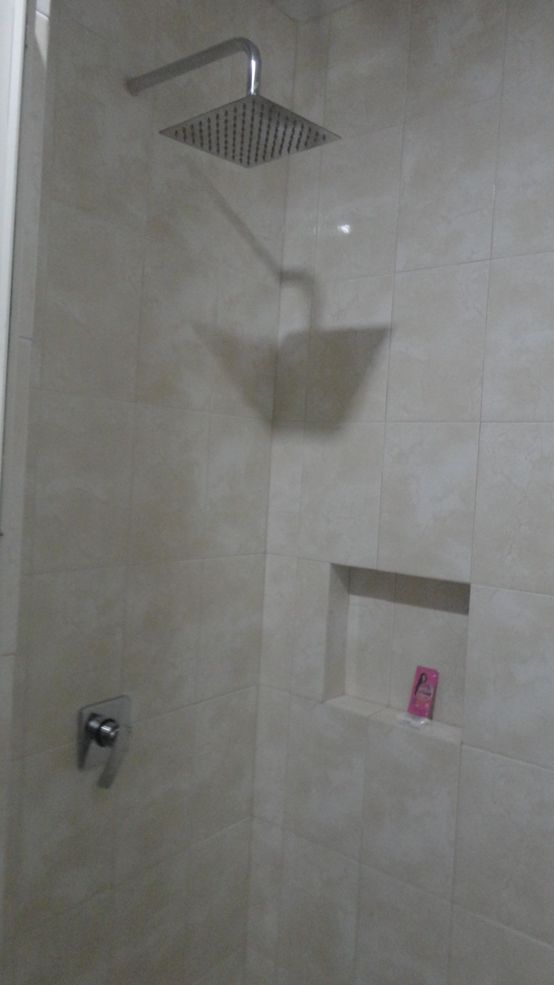 family suite, 1 bedroom | bathroom shower