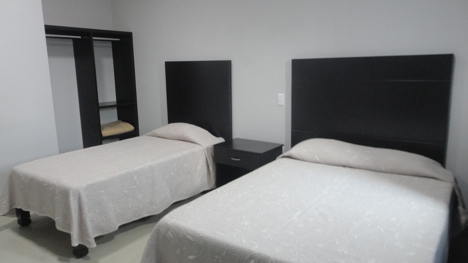 economy room, 2 bedrooms | desk, iron/ironing board, free wifi, bed sheets